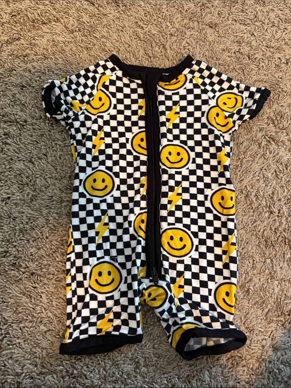 Checkerboard Smiley Zip One-Piece Romper - Black, White & Yellow